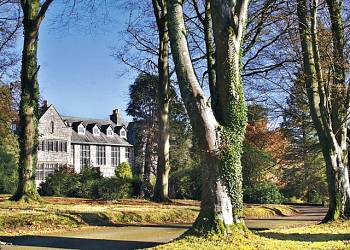 Hengar Manor Country Park