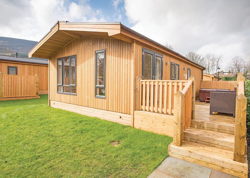 Dovestone Holiday Park