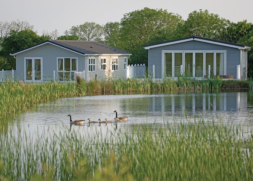Florence Springs Lakeside Lodges